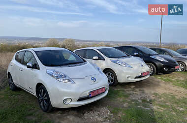 Nissan Leaf  2014