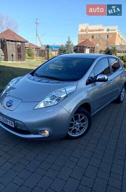 Nissan Leaf  2014