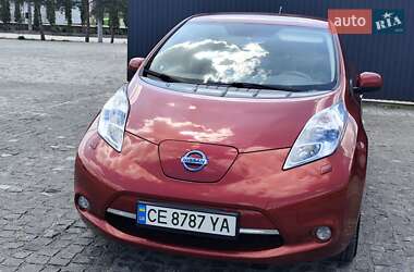 Nissan Leaf  2012