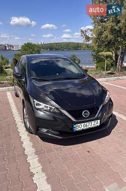 Nissan Leaf  2021
