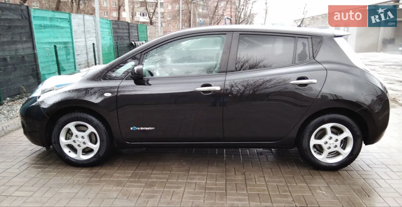2017 Nissan Leaf - фото 1