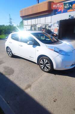 Nissan Leaf  2016