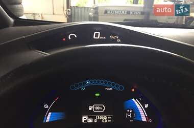 Nissan Leaf  2013