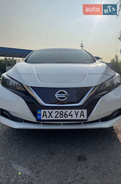 Nissan Leaf  2021
