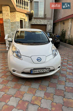 Nissan Leaf  2015