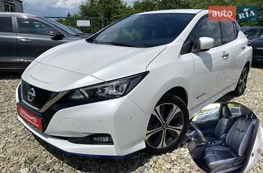 Nissan Leaf  2020