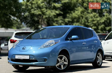 Nissan Leaf  2013