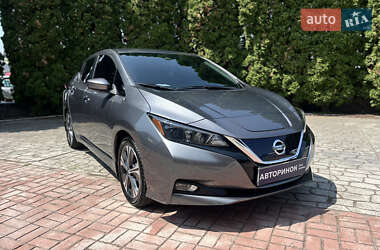Nissan Leaf  2022