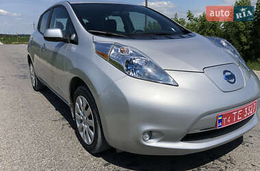 Nissan Leaf  2013