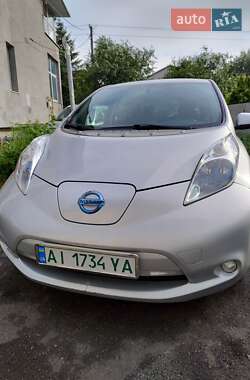 Nissan Leaf  2013