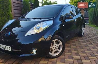 Nissan Leaf  2013