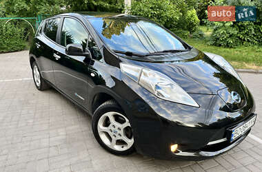 Nissan Leaf  2013