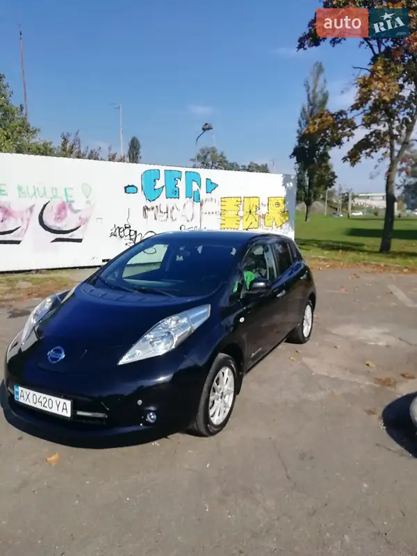 Nissan Leaf 2014