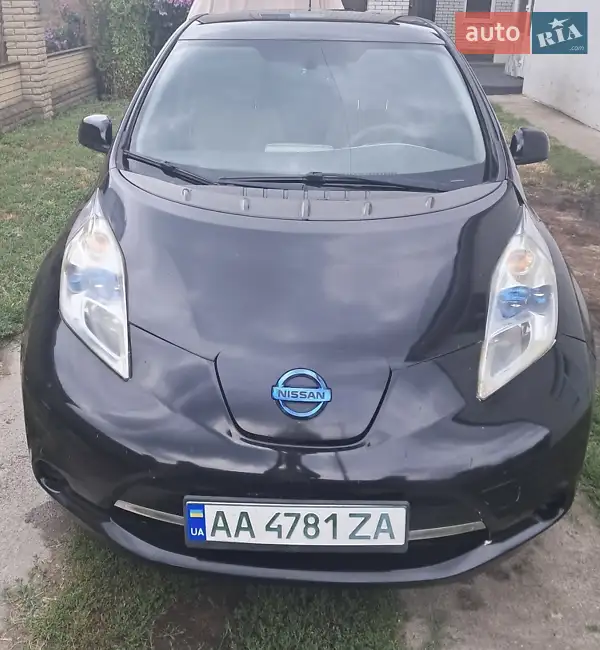 Nissan Leaf 2011
