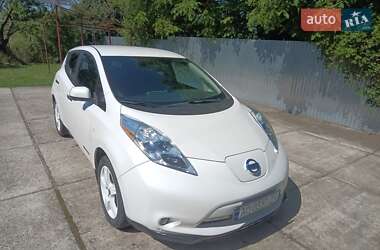 Nissan Leaf  2015