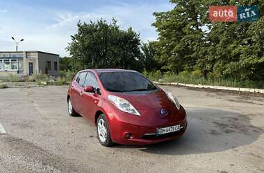 Nissan Leaf  2012