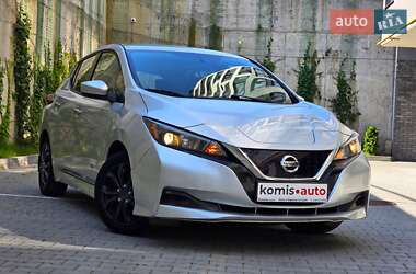 Nissan Leaf  2018