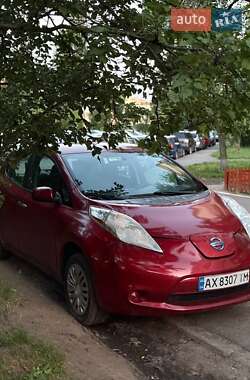 Nissan Leaf  2013