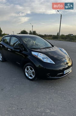 Nissan Leaf  2013