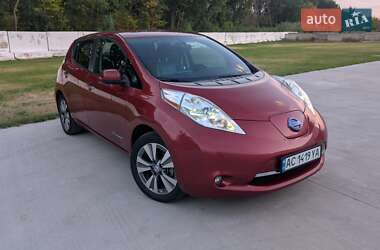Nissan Leaf  2013