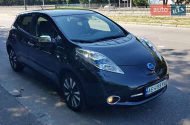 Nissan Leaf  2015