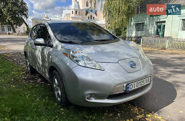 Nissan Leaf  2013