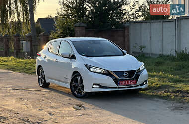 Nissan Leaf  2020