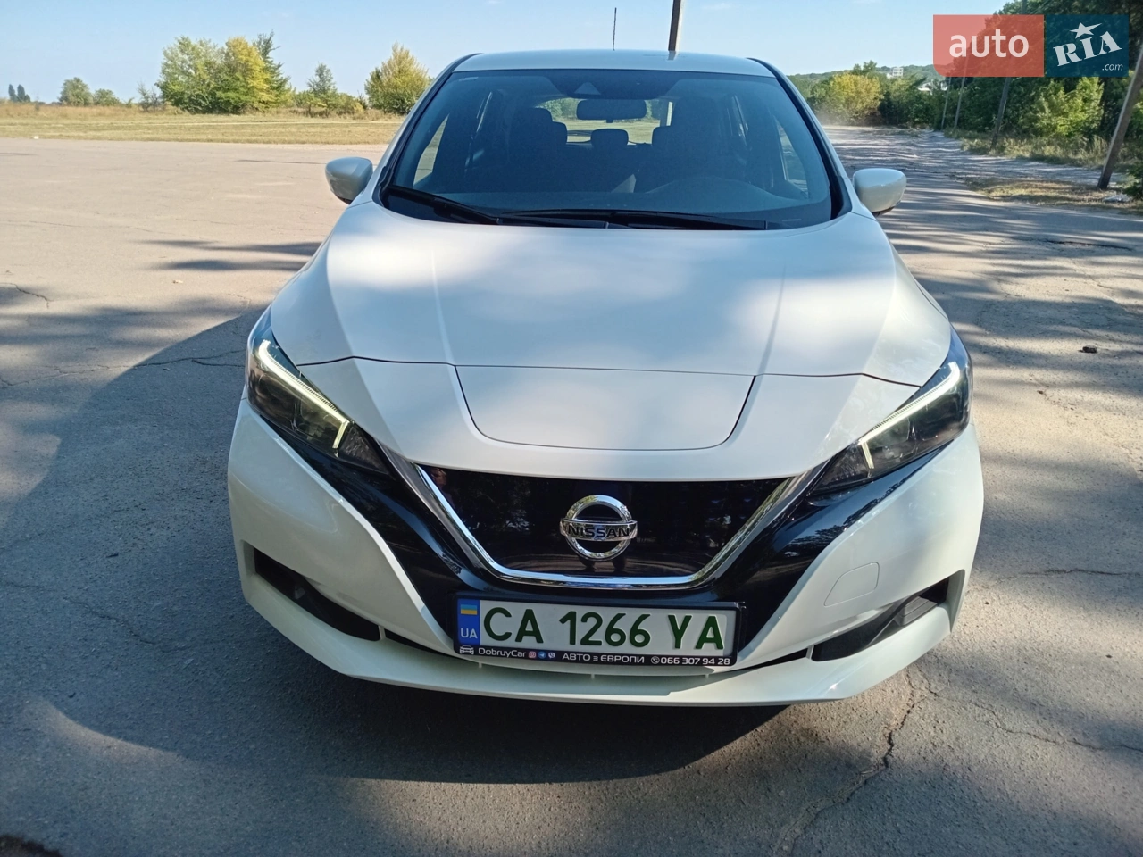2022 Nissan Leaf - мініатюра 2