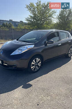 Nissan Leaf  2016