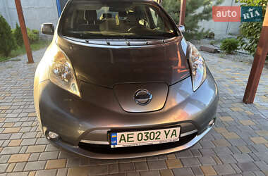 Nissan Leaf  2016