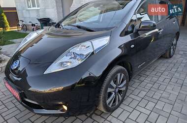 Nissan Leaf  2013