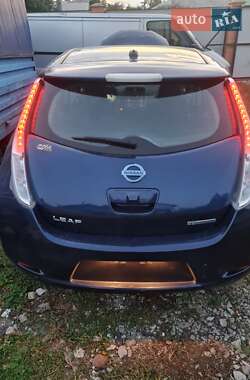 Nissan Leaf  2017