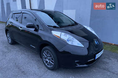 Nissan Leaf  2014