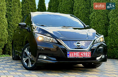 Nissan Leaf  2020
