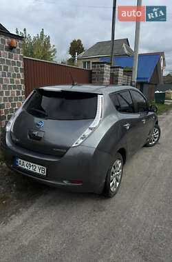 Nissan Leaf  2015