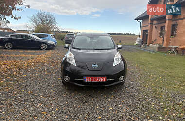 Nissan Leaf  2014
