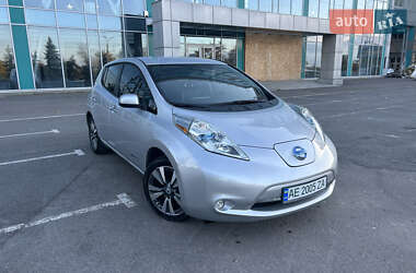 Nissan Leaf  2013
