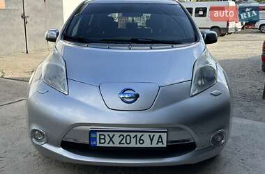 Nissan Leaf  2013