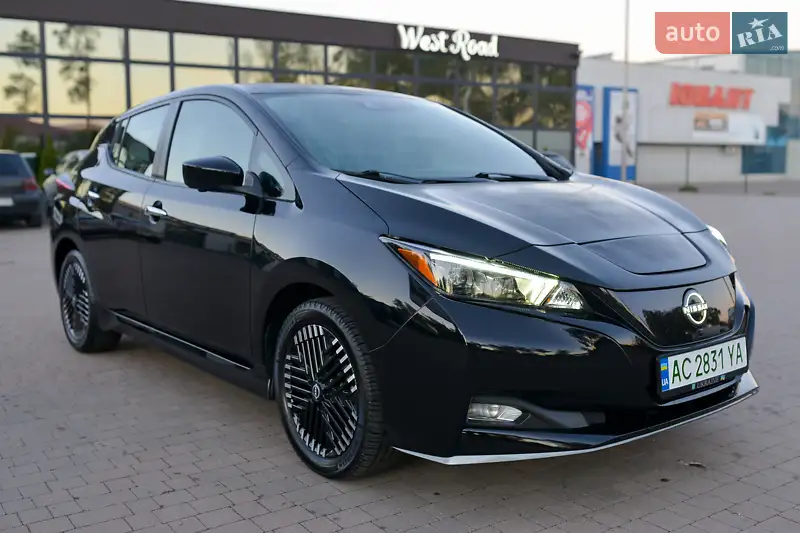Nissan Leaf 2023