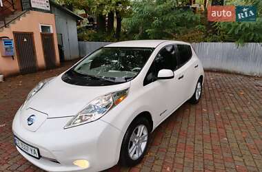 Nissan Leaf  2014