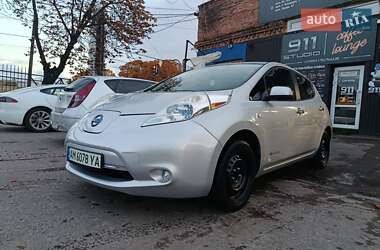 Nissan Leaf  2013