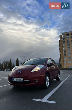 Nissan Leaf  2013