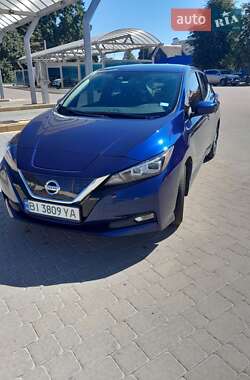 Nissan Leaf  2022