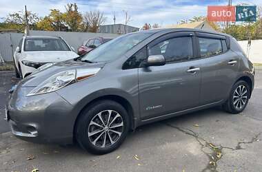 Nissan Leaf 2014