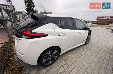 Nissan Leaf  2018
