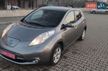 Nissan Leaf  2013