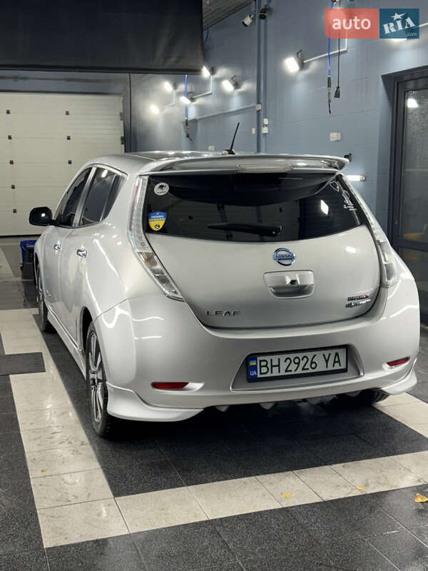 Nissan Leaf 2015
