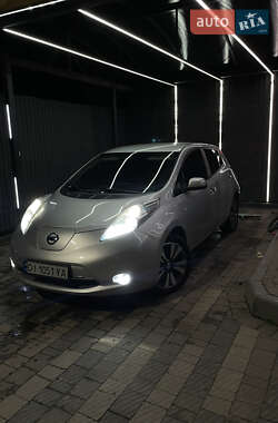 Nissan Leaf 2014