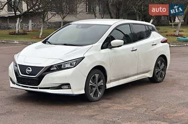 Nissan Leaf  2020