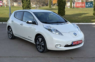 Nissan Leaf  2014